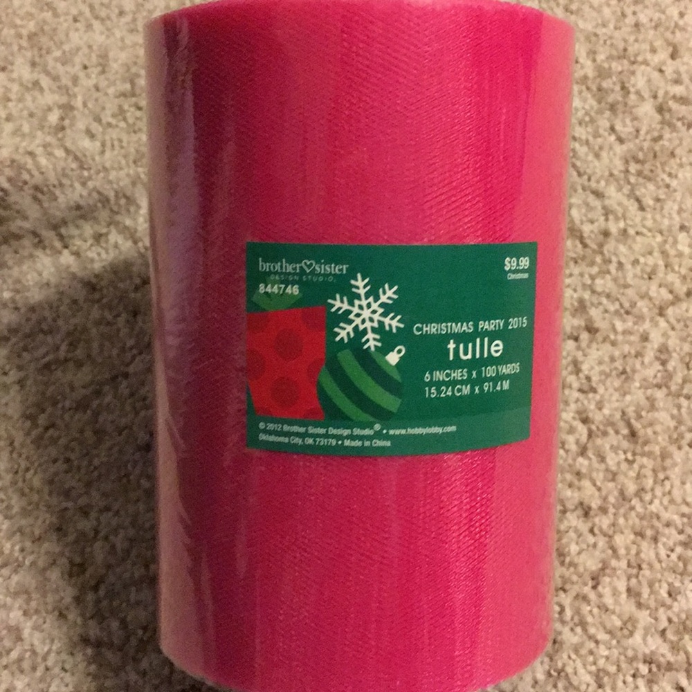 NWT Red Tulle Spool 6 inches x 100 yards